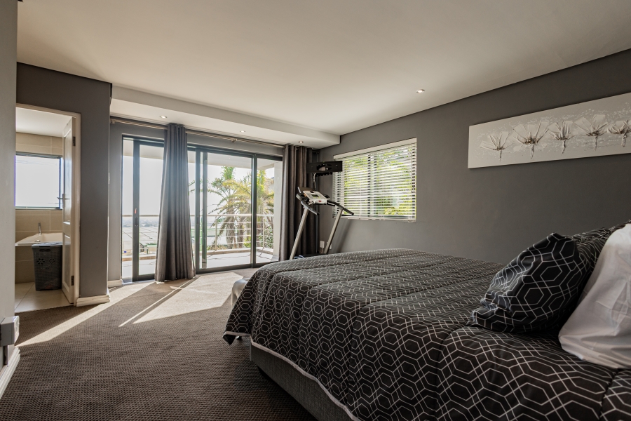 6 Bedroom Property for Sale in Baronetcy Estate Western Cape